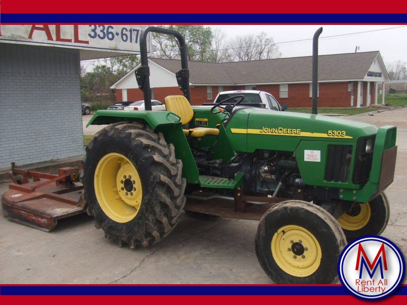 Tractor with Brush hog